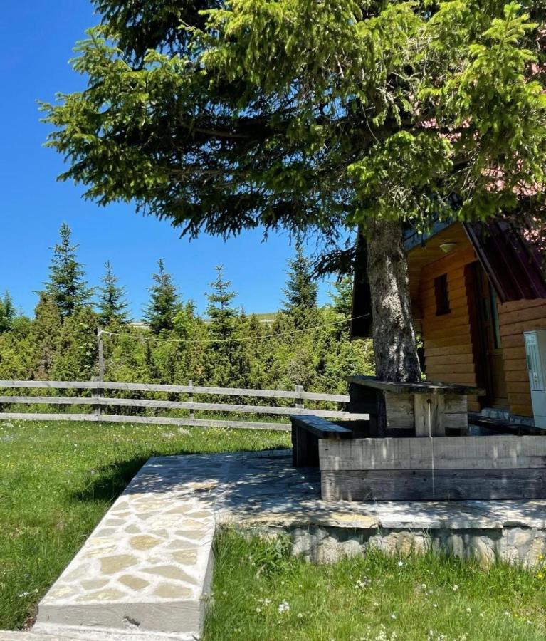 זבליאק Bungalows Krstajic מראה חיצוני תמונה