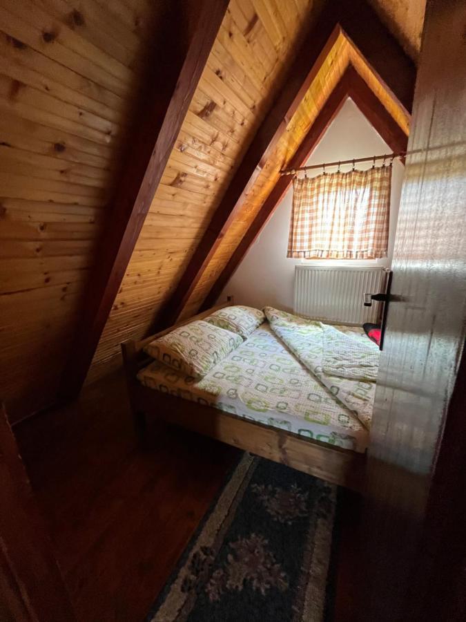 זבליאק Bungalows Krstajic מראה חיצוני תמונה