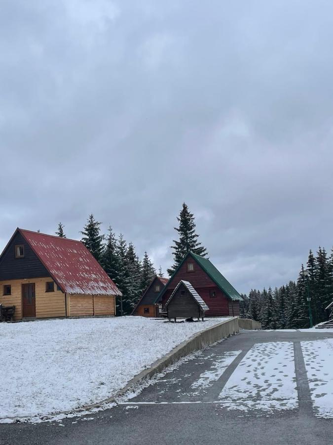 זבליאק Bungalows Krstajic מראה חיצוני תמונה