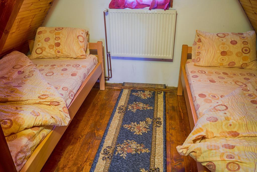 זבליאק Bungalows Krstajic מראה חיצוני תמונה